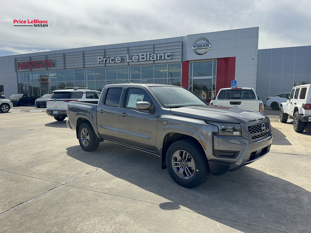 2027 Nissan Frontier photo 8 of 19