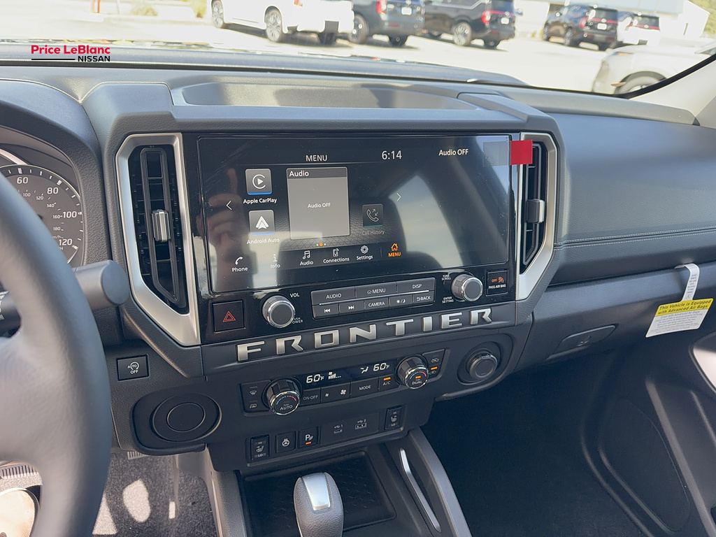 2027 Nissan Frontier photo 17 of 19