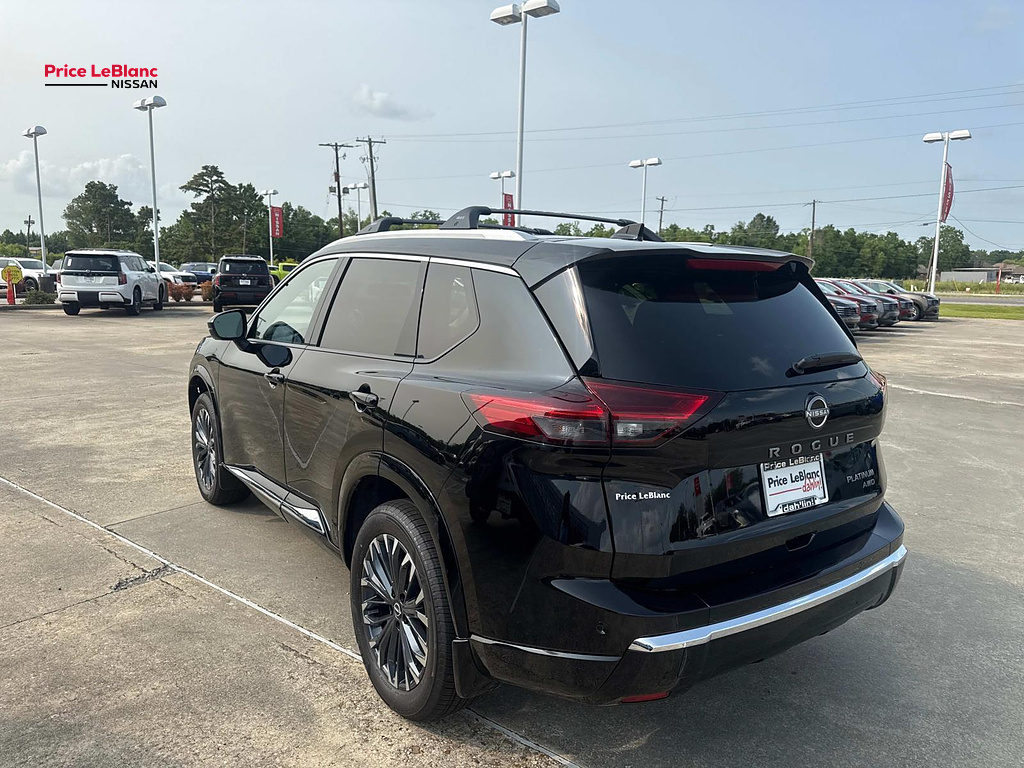 2026 Nissan Rogue Platinum - 4