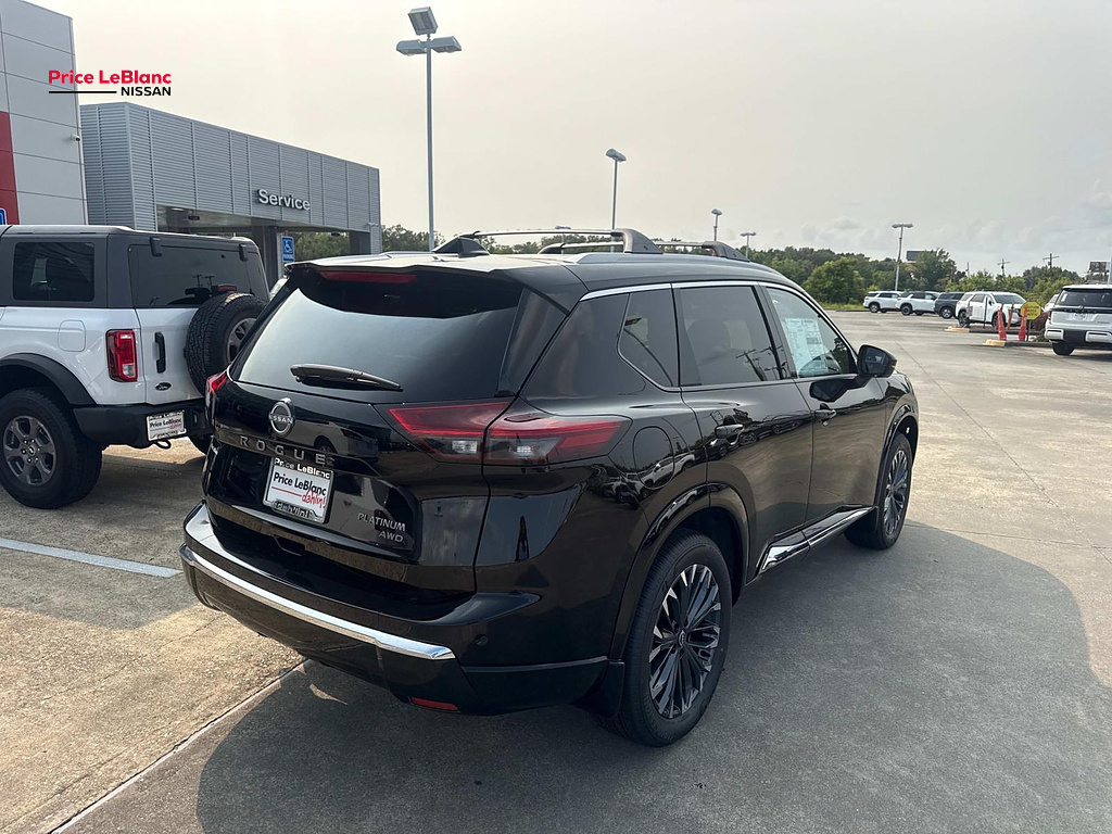 2026 Nissan Rogue Platinum - 6
