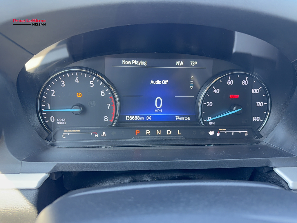 2021 Ford Explorer photo 17 of 17