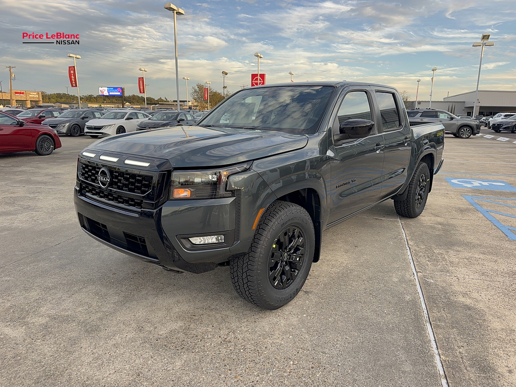 2027 Nissan Frontier photo 3 of 25