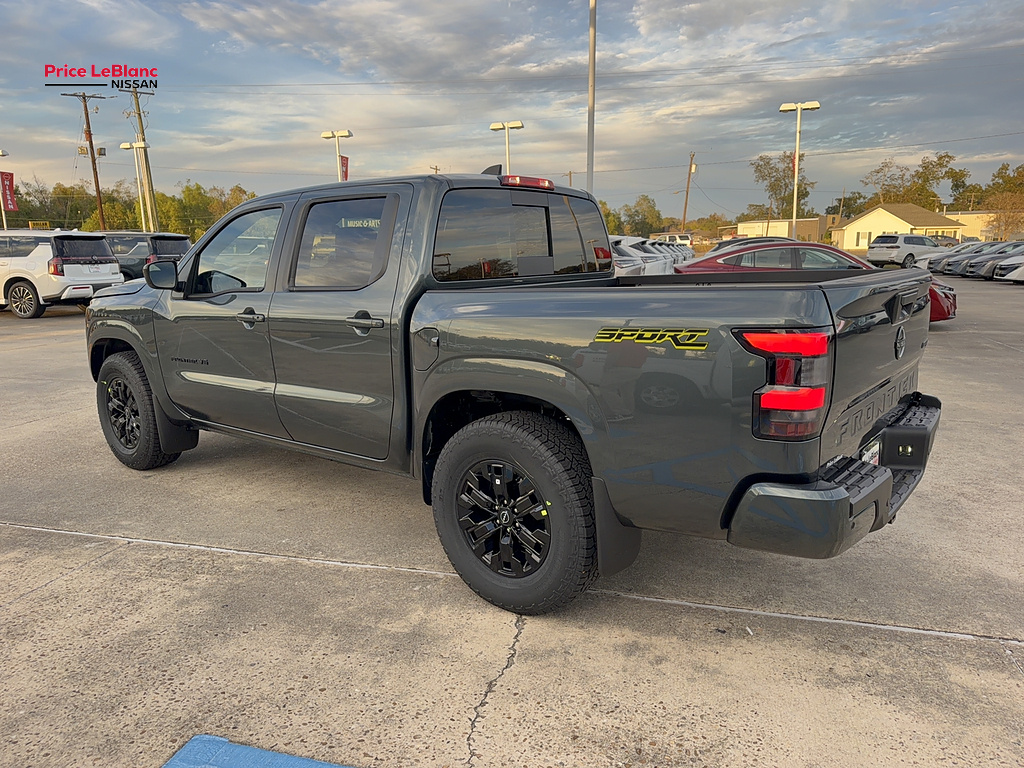 2027 Nissan Frontier photo 6 of 25