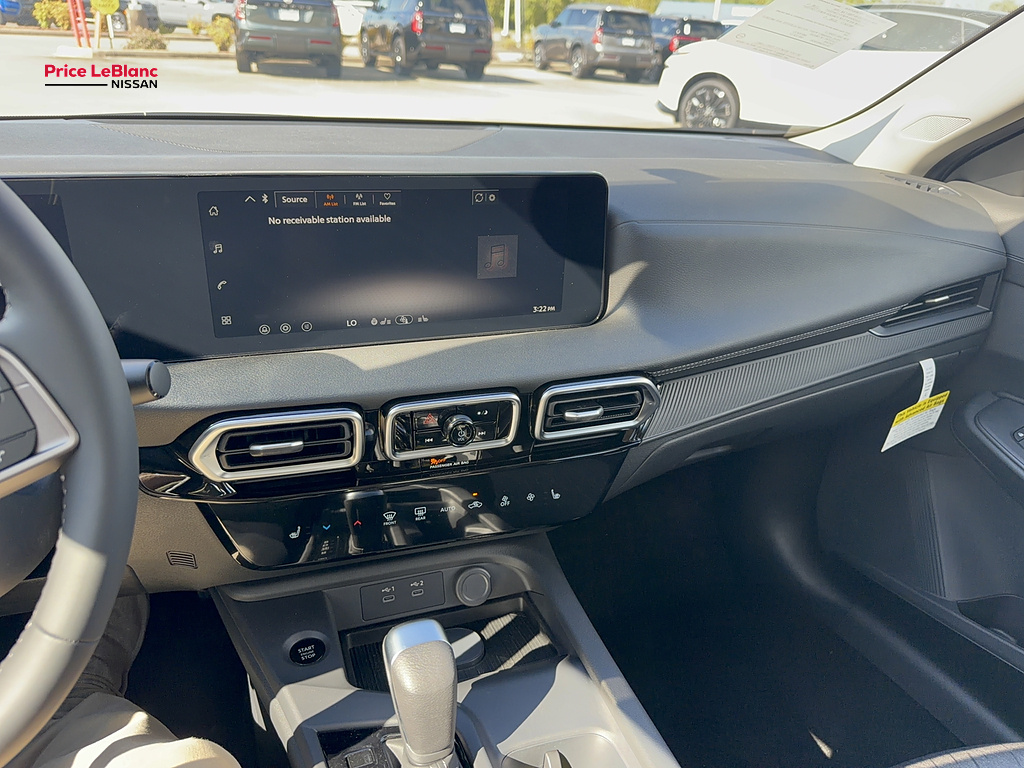 2027 Nissan Sentra photo 12 of 21