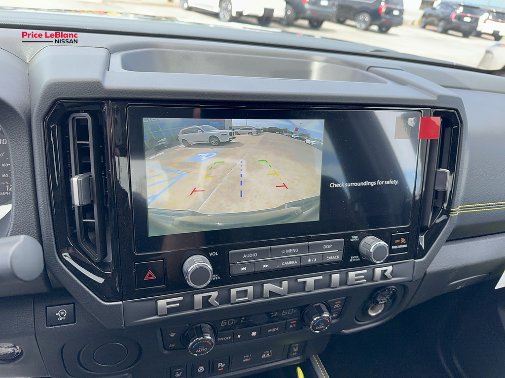 2027 Nissan Frontier photo 25 of 27