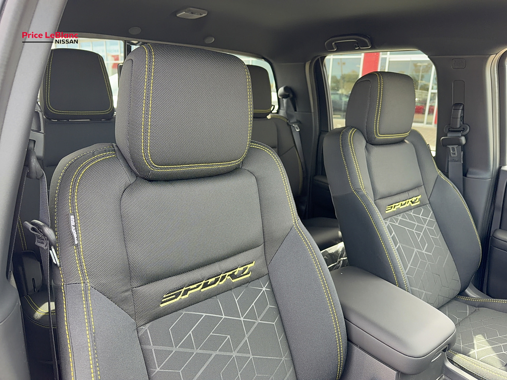 2027 Nissan Frontier photo 18 of 27