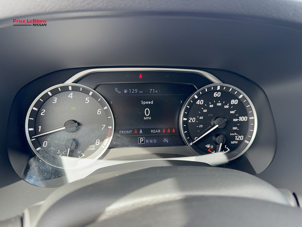 2027 Nissan Frontier photo 26 of 27