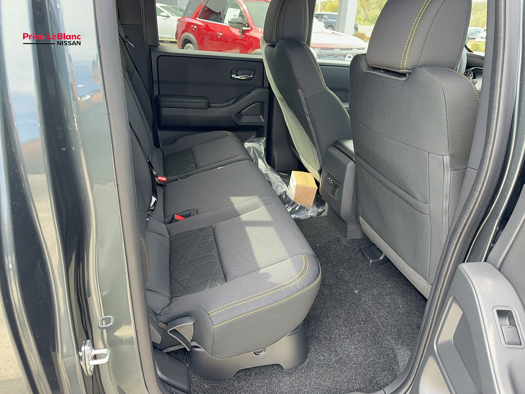 2027 Nissan Frontier photo 19 of 27
