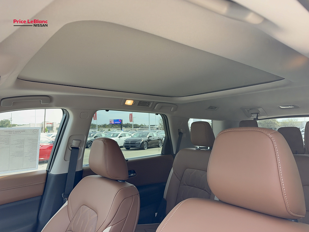 2026 Nissan Pathfinder photo 28 of 34