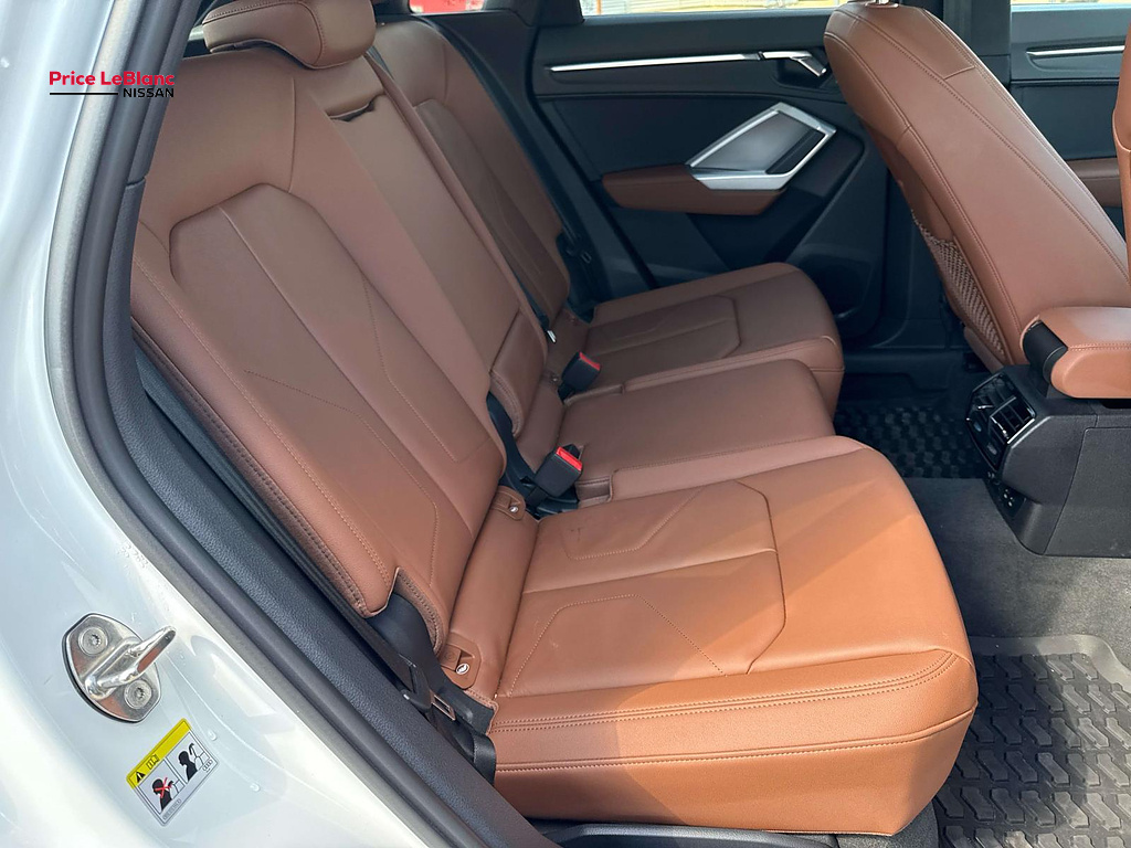 2022 Audi Q3 2.0T quattro Premium Plus S line - 8