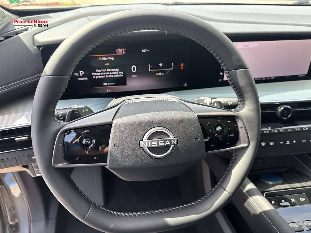 2026 Nissan Murano photo 16 of 18