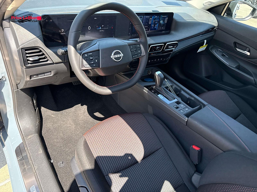 2027 Nissan Sentra photo 11 of 19