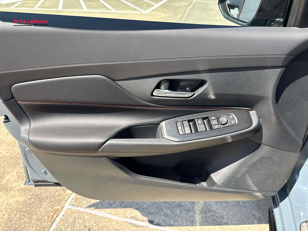 2027 Nissan Sentra photo 10 of 19