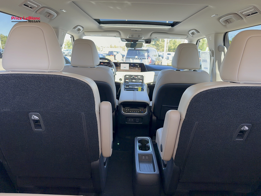 2027 Nissan Armada photo 18 of 29