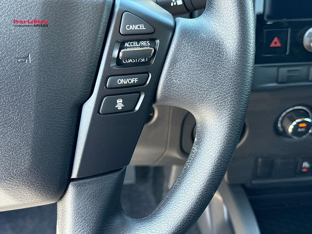 2026 Nissan Frontier photo 15 of 19