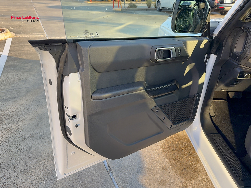 2025 Ford Bronco photo 19 of 26