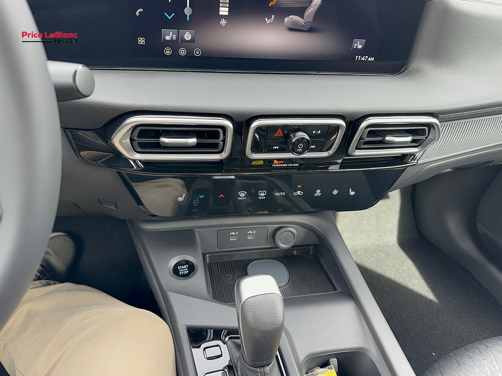 2027 Nissan Sentra photo 22 of 24