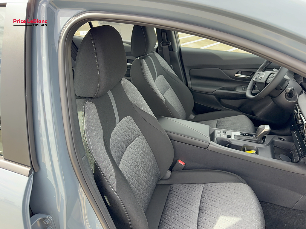 2027 Nissan Sentra photo 12 of 24