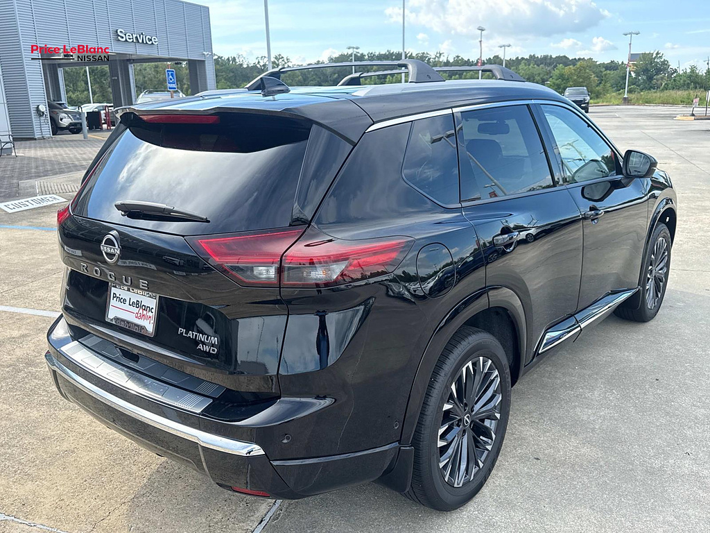 2026 Nissan Rogue Platinum - 6