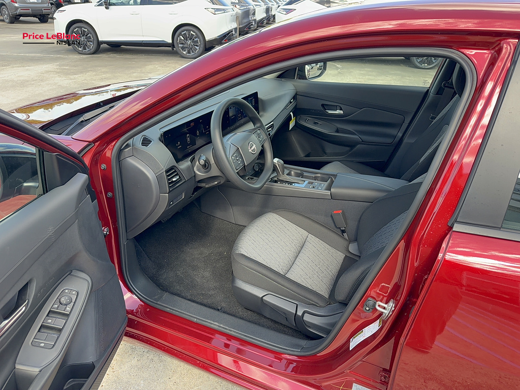 2027 Nissan Sentra photo 17 of 22