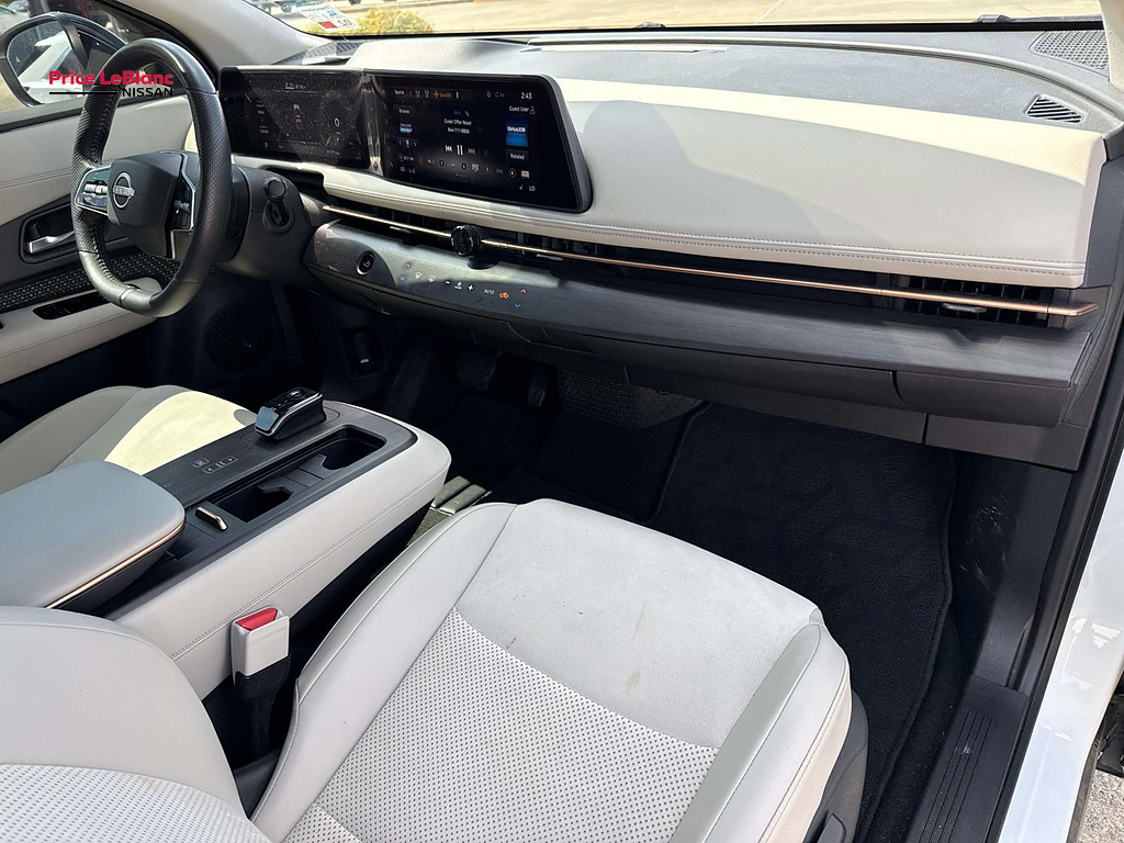 2025 Nissan ARIYA Engage WHITE at Team Honda