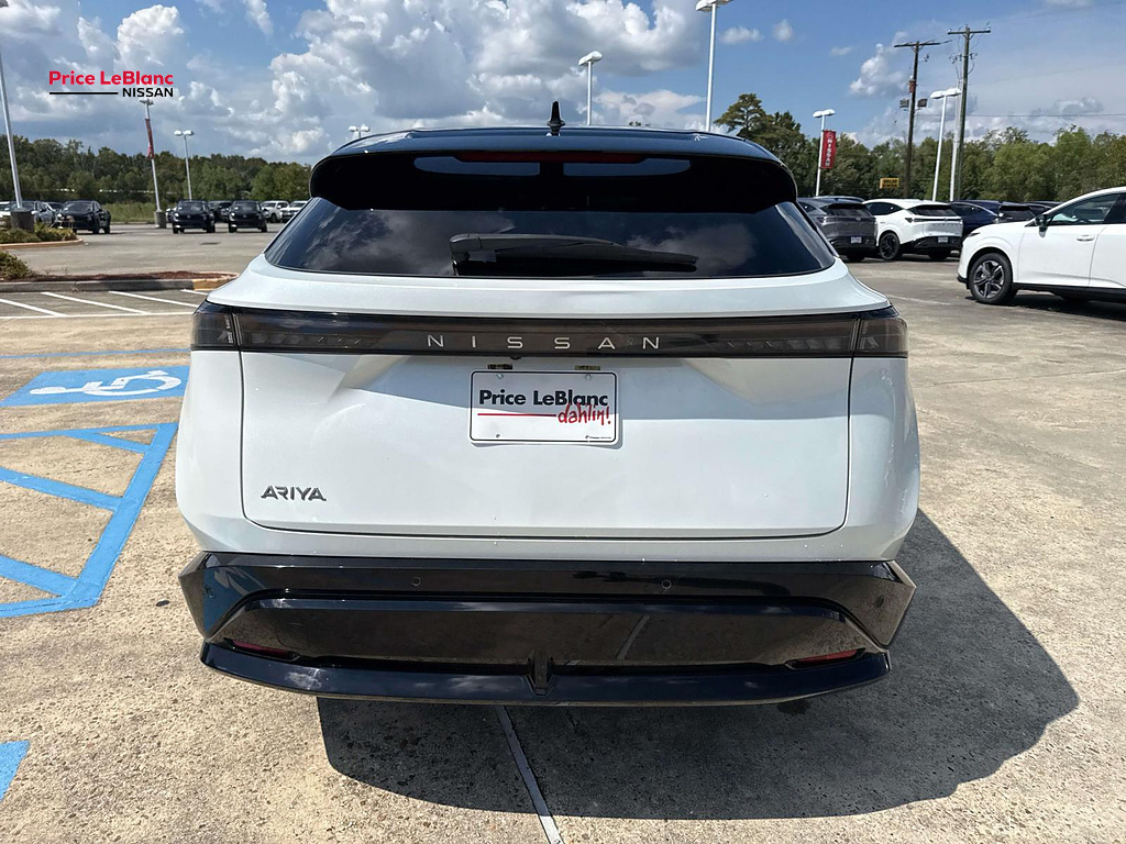 2025 Nissan ARIYA Engage WHITE at Team Honda