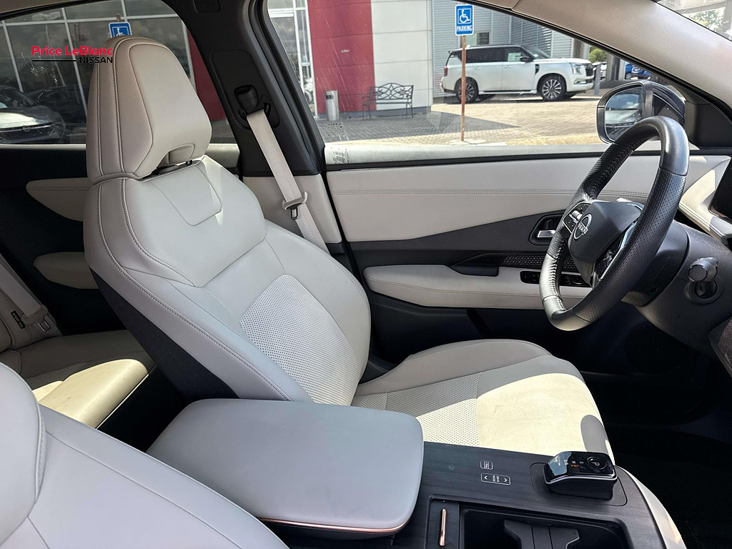 2025 Nissan ARIYA Engage WHITE at Team Honda