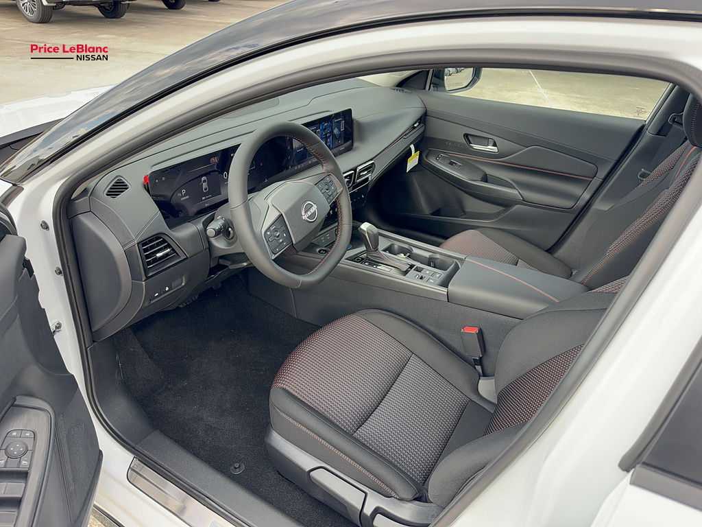 2027 Nissan Sentra photo 10 of 19
