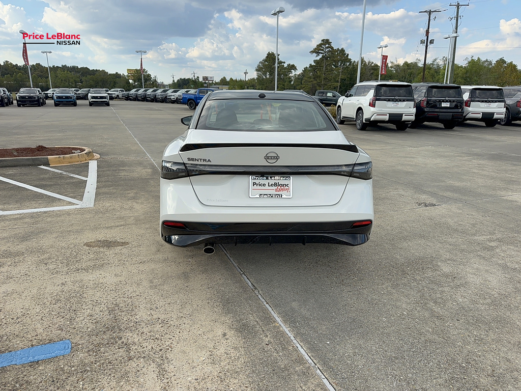 2027 Nissan Sentra photo 6 of 19