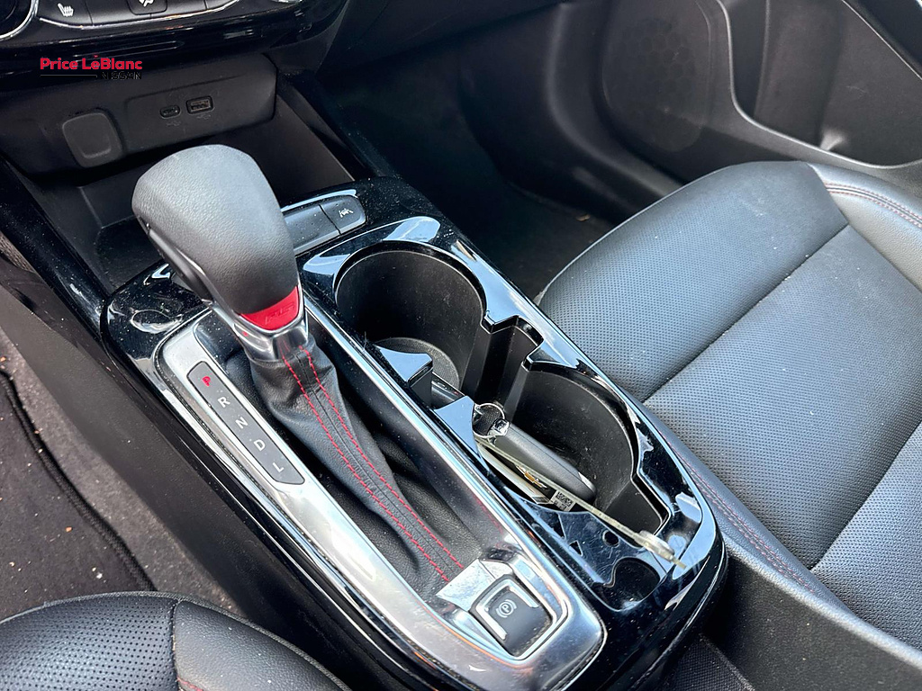 2025 Chevrolet Trax photo 26 of 27