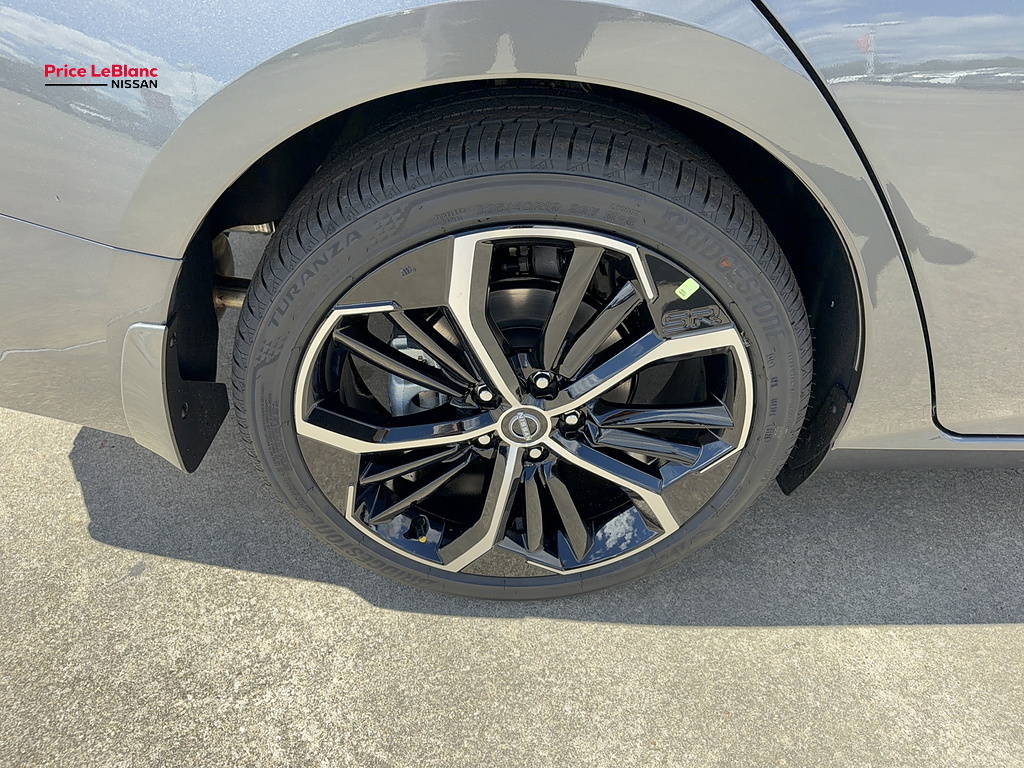 2026 Nissan Altima photo 14 of 26