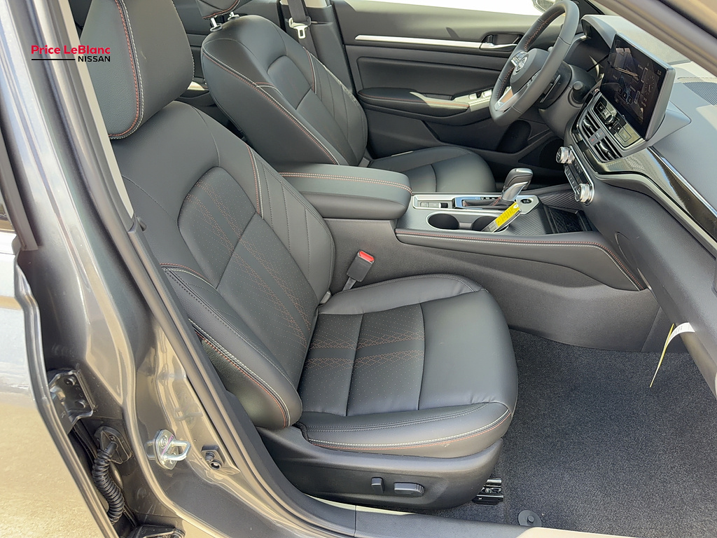 2026 Nissan Altima photo 18 of 26