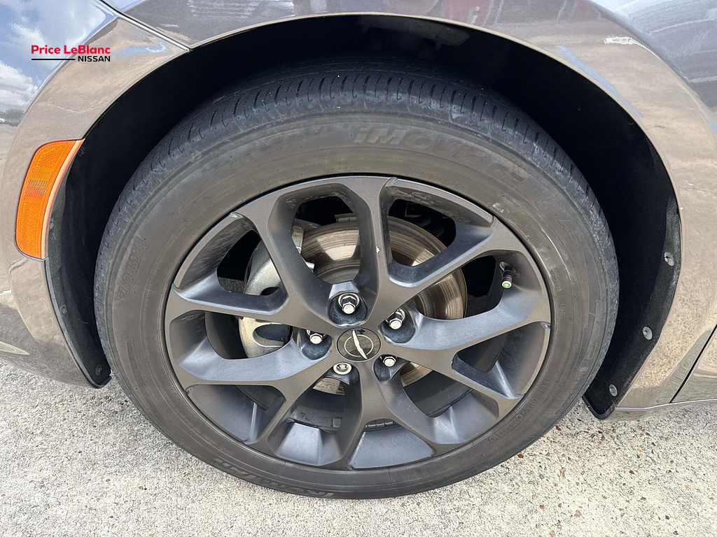 2021 Chrysler Pacifica Touring L - 3