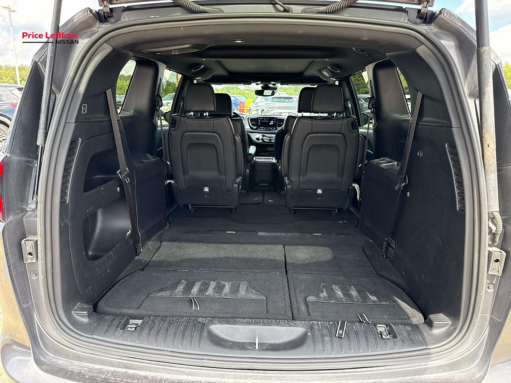 2021 Chrysler Pacifica Touring L - 7
