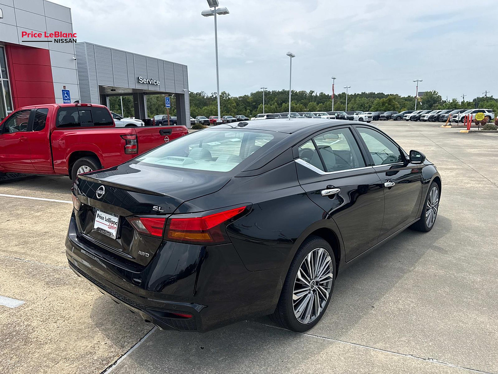 2025 Nissan Altima 2.5 SL - 6