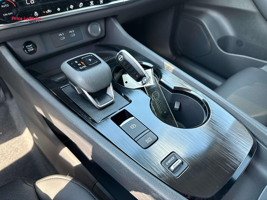 2026 Nissan Rogue photo 18 of 18