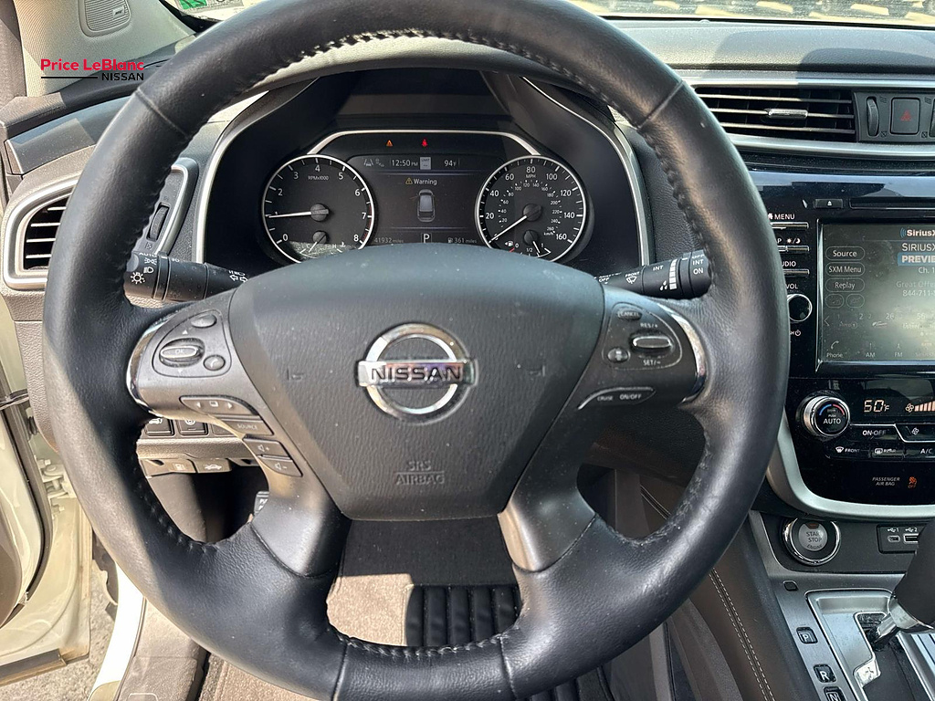 2021 Nissan Murano photo 20 of 28