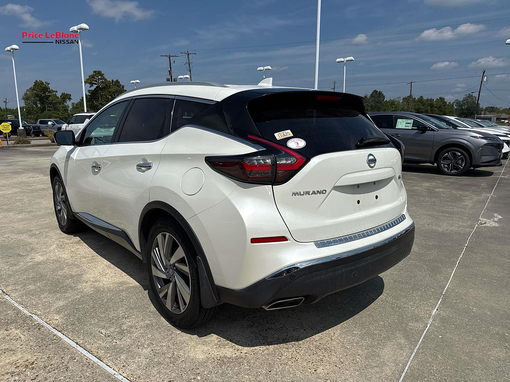 2021 Nissan Murano photo 5 of 28