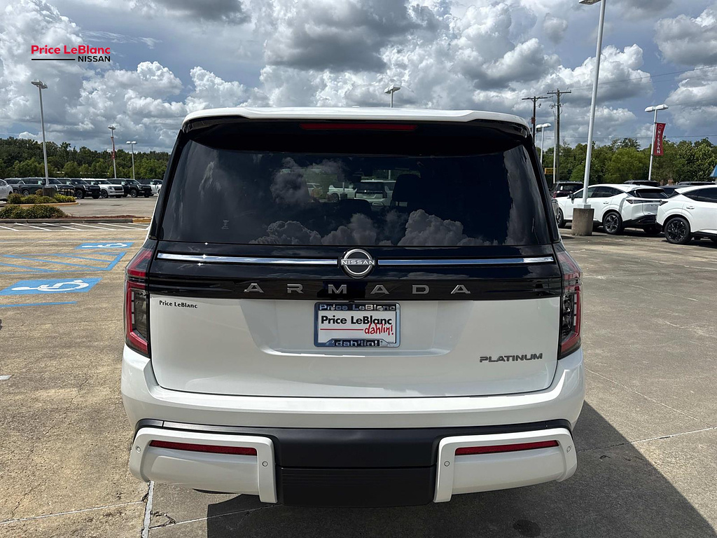 2026 Nissan Armada photo 6 of 18