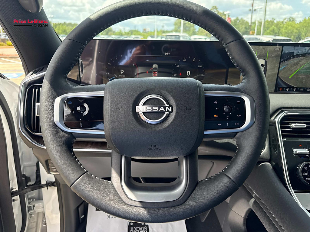 2026 Nissan Armada photo 16 of 18