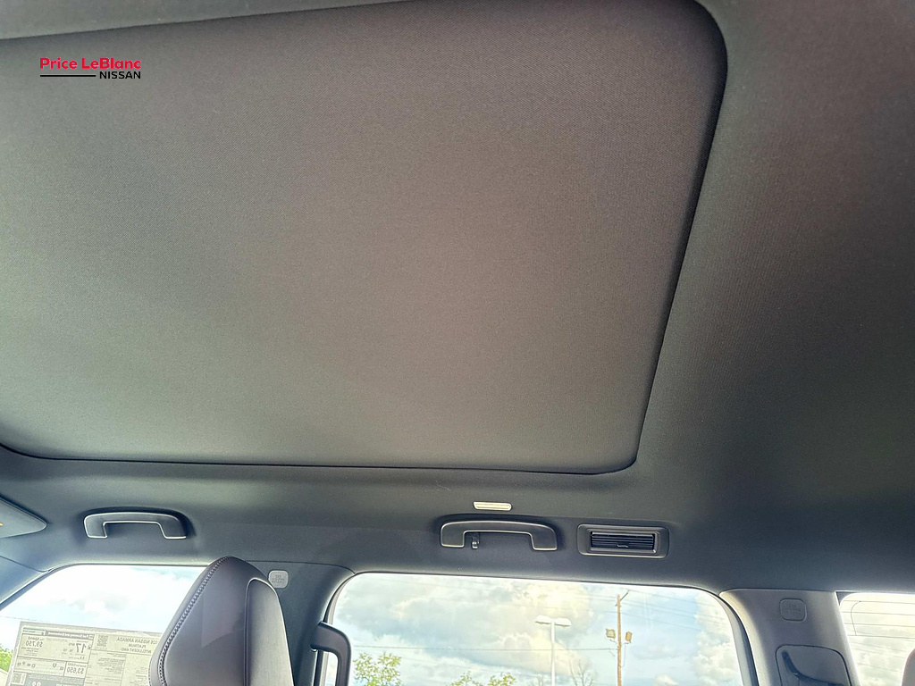 2026 Nissan Armada photo 9 of 18