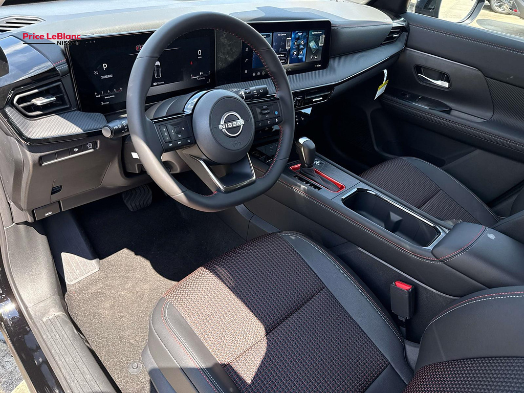 2027 Nissan Kicks photo 11 of 18