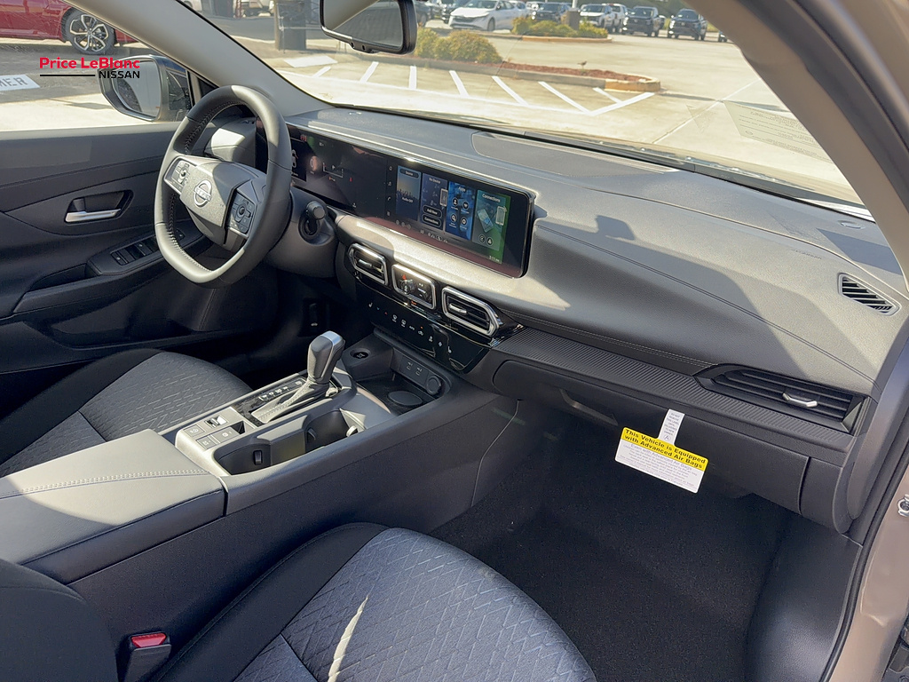 2027 Nissan Sentra photo 15 of 24