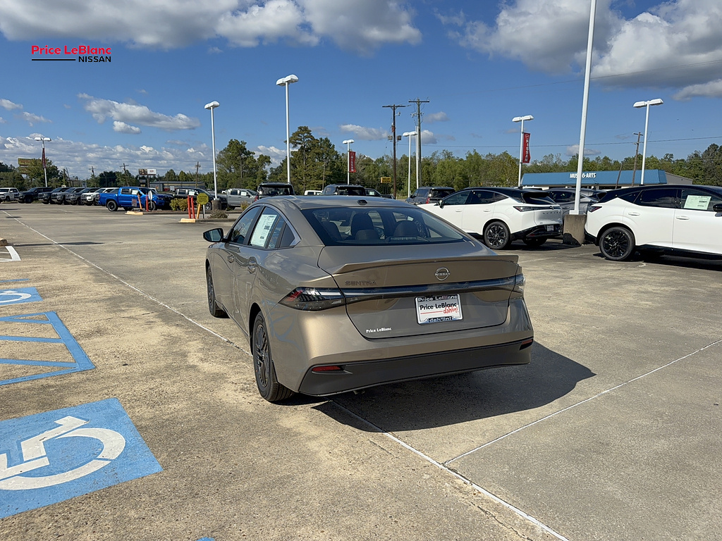 2027 Nissan Sentra photo 8 of 24