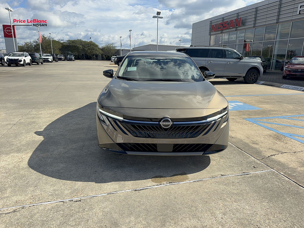 2027 Nissan Sentra photo 4 of 24