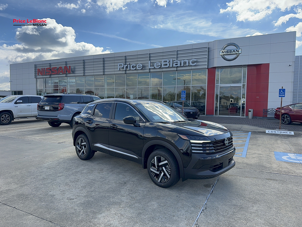2027 Nissan Kicks photo 1 of 23