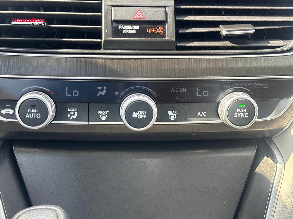 2019 Honda Accord Sedan photo 25 of 27