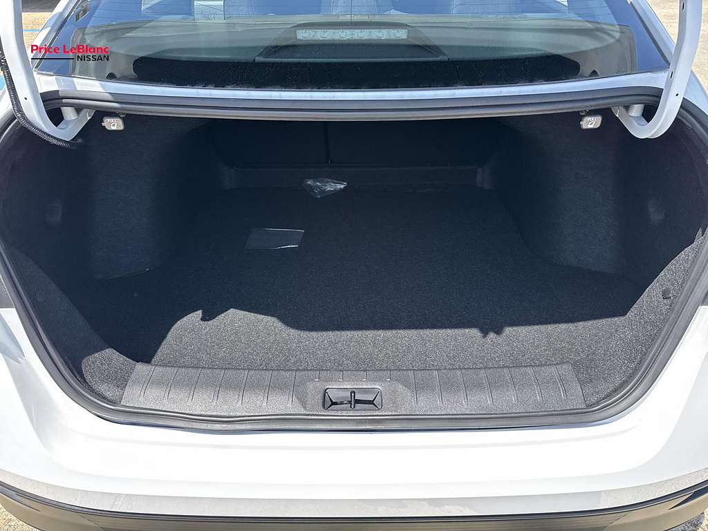 2027 Nissan Sentra SV Fresh Powder at Robbins Nissan