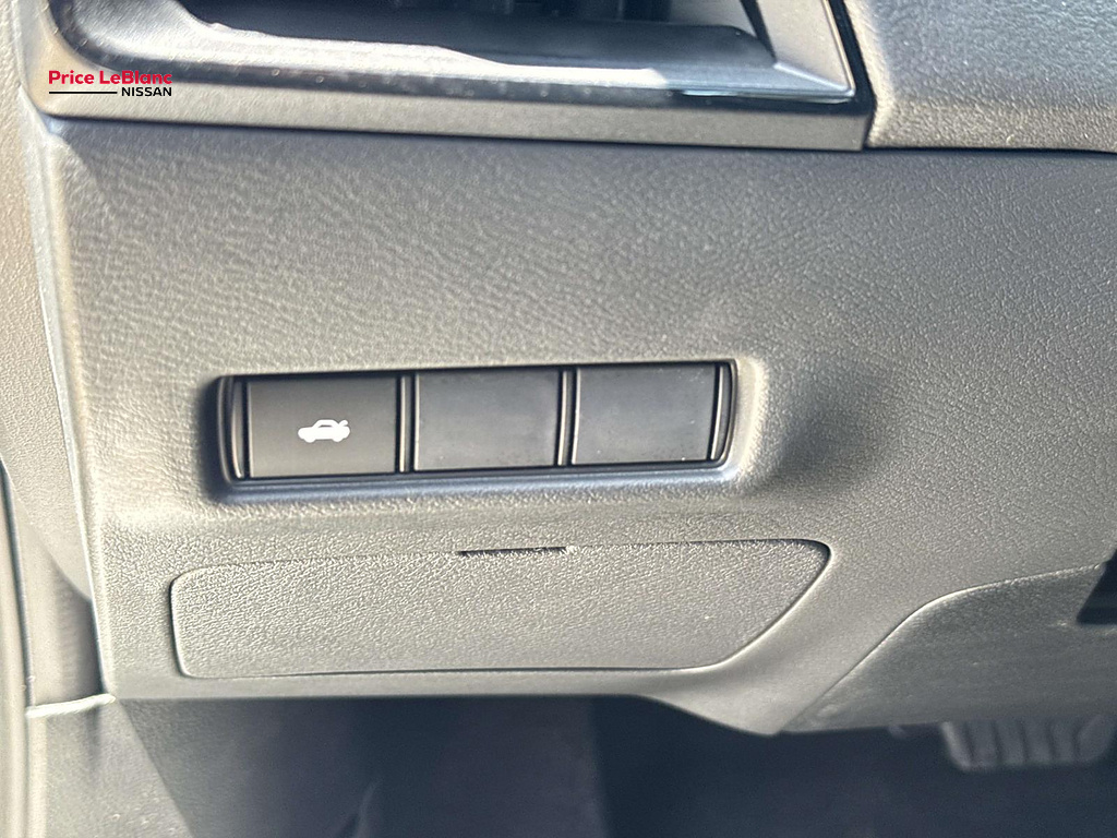 2027 Nissan Sentra SV Fresh Powder at Robbins Nissan