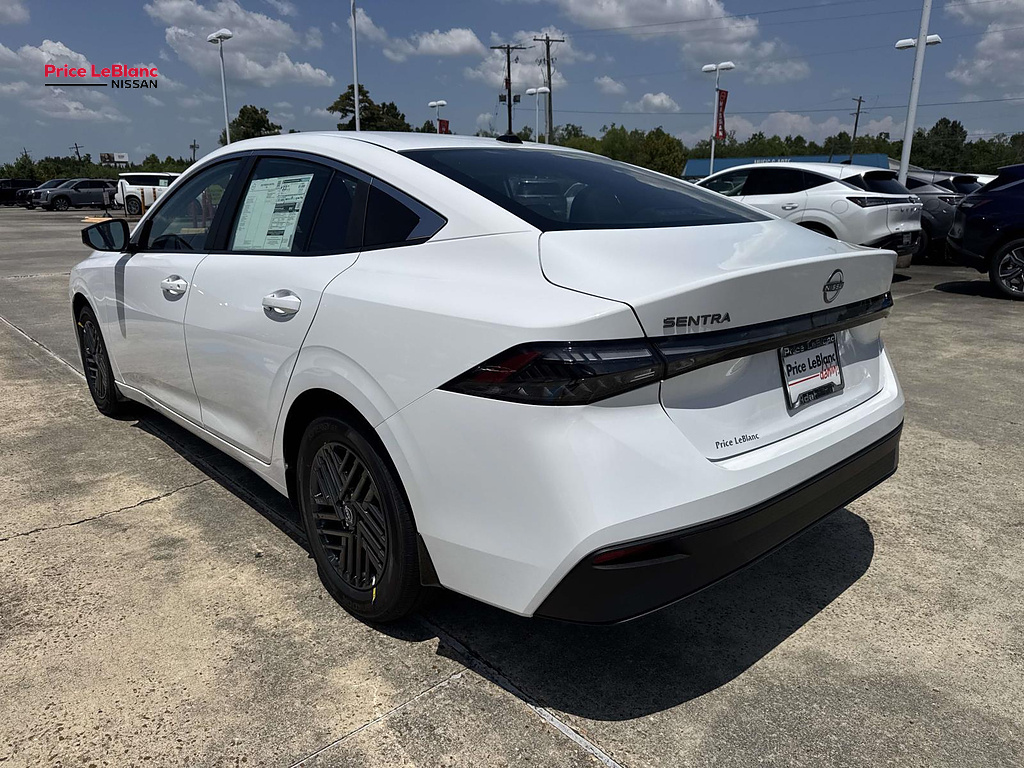 2027 Nissan Sentra SV Fresh Powder at Robbins Nissan